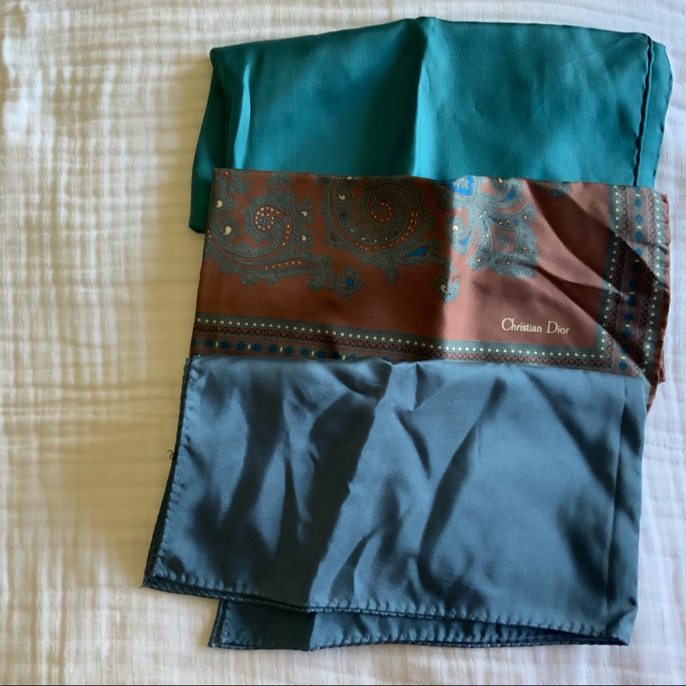 LOT OF 3 MENS POCKET SQUARES